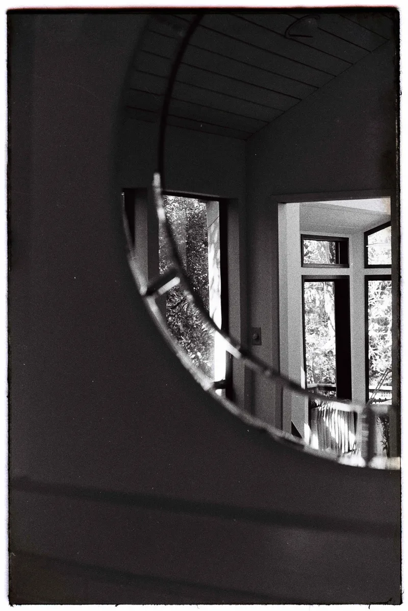 inside, looking out, 1986 shot on Kodak Tri-X 400 with a Ricoh KR-10 Super, developed at Home / Self-Developed, by Nivola