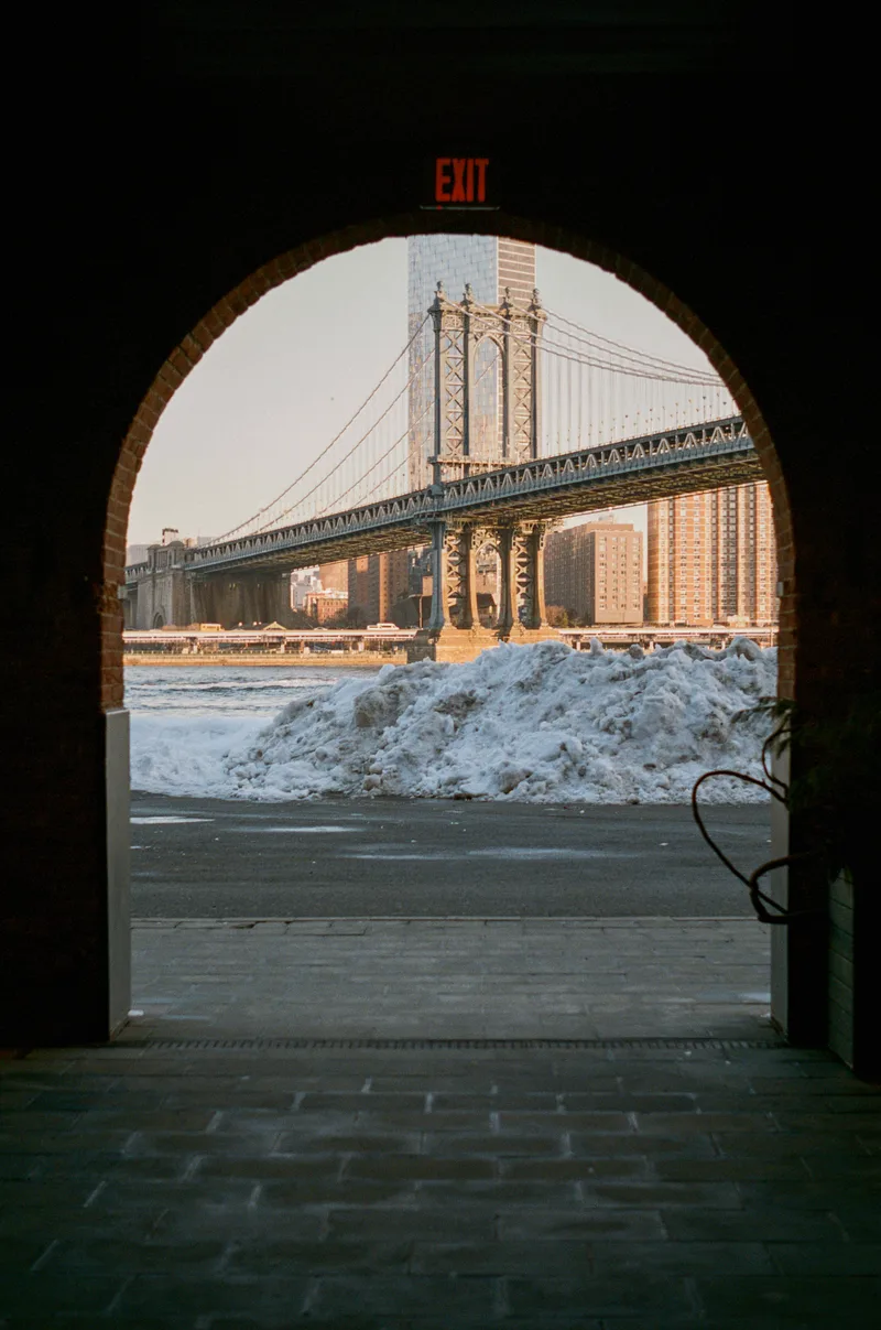Brooklyn shot on Kodak Portra 400 with a Leica IIIg, developed at FilmDev, by Rich