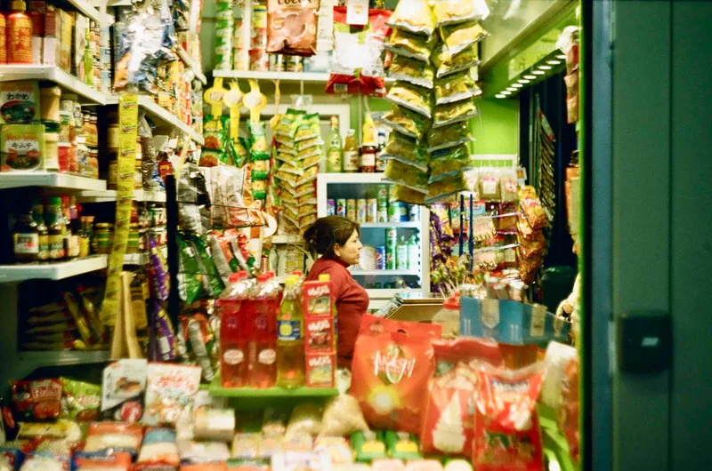 Seller shot on Kodak ColorPlus 200 with a Zenit 11, developed at Speed Photo, by Fred