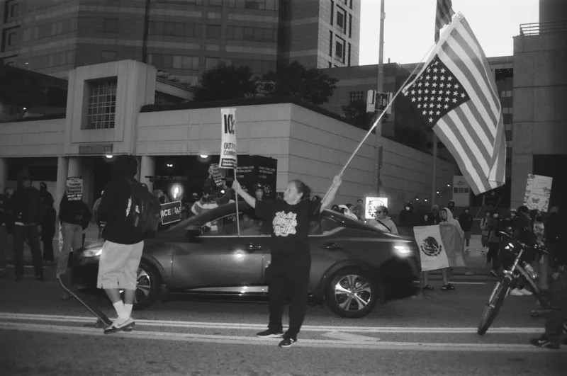 Edward R. Roybal federal building shot on Arista 400 EDU DX with a Olympus Infinity Jr, developed at The DarkRoom, by Burro.Playero