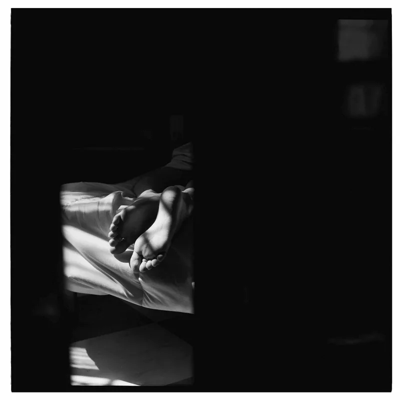 Film photo shot on Ilford HP5 Plus 400 with a Yashica 635, by chiara