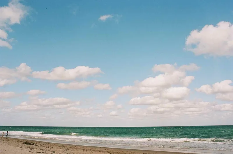 Film photo shot on Kodak Portra 400 with a Pentax- ZX 60, developed at Trackers film lab, by Gabriel Joannou