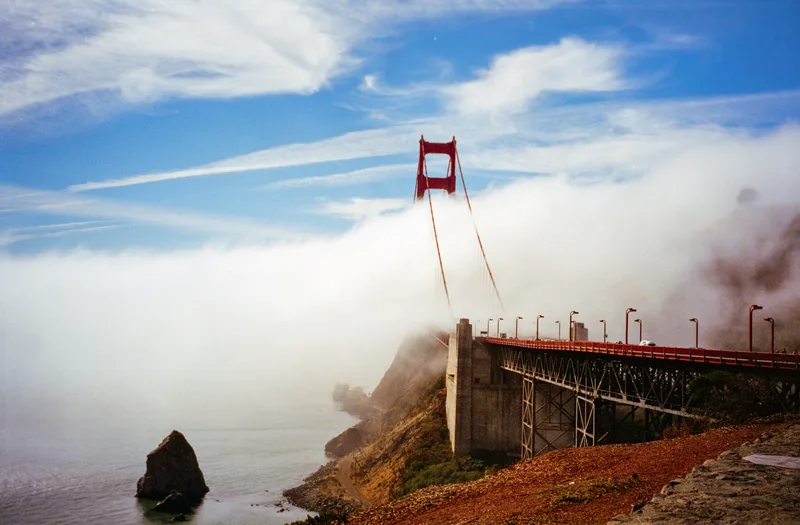 Golden Gate Bridge, 1996 shot on Kodak Gold 200 with a Nikon F70, by Eran Horn