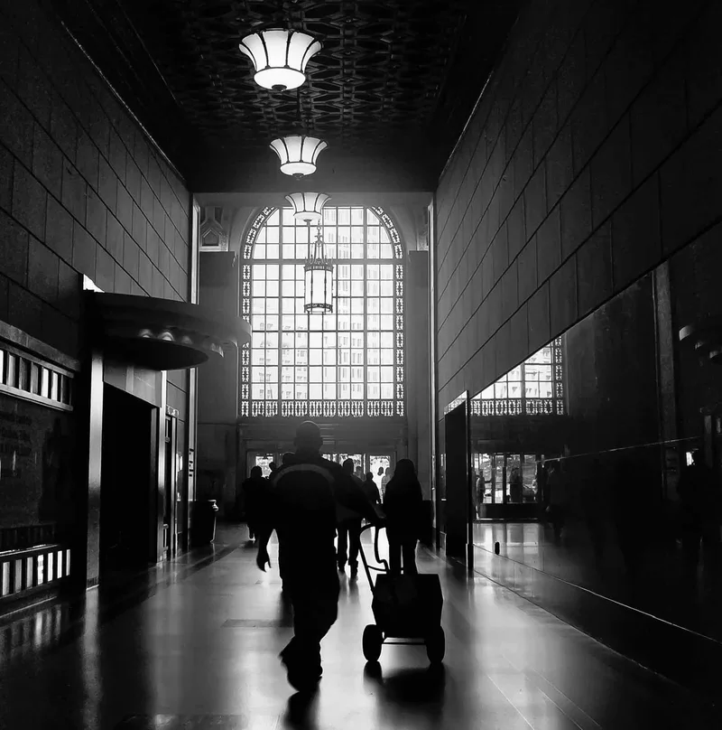 Tower City, Cleveland shot on Kodak Tri-X 400 with a Yashica Mat 124G, developed at Dodd Camera, by Martin