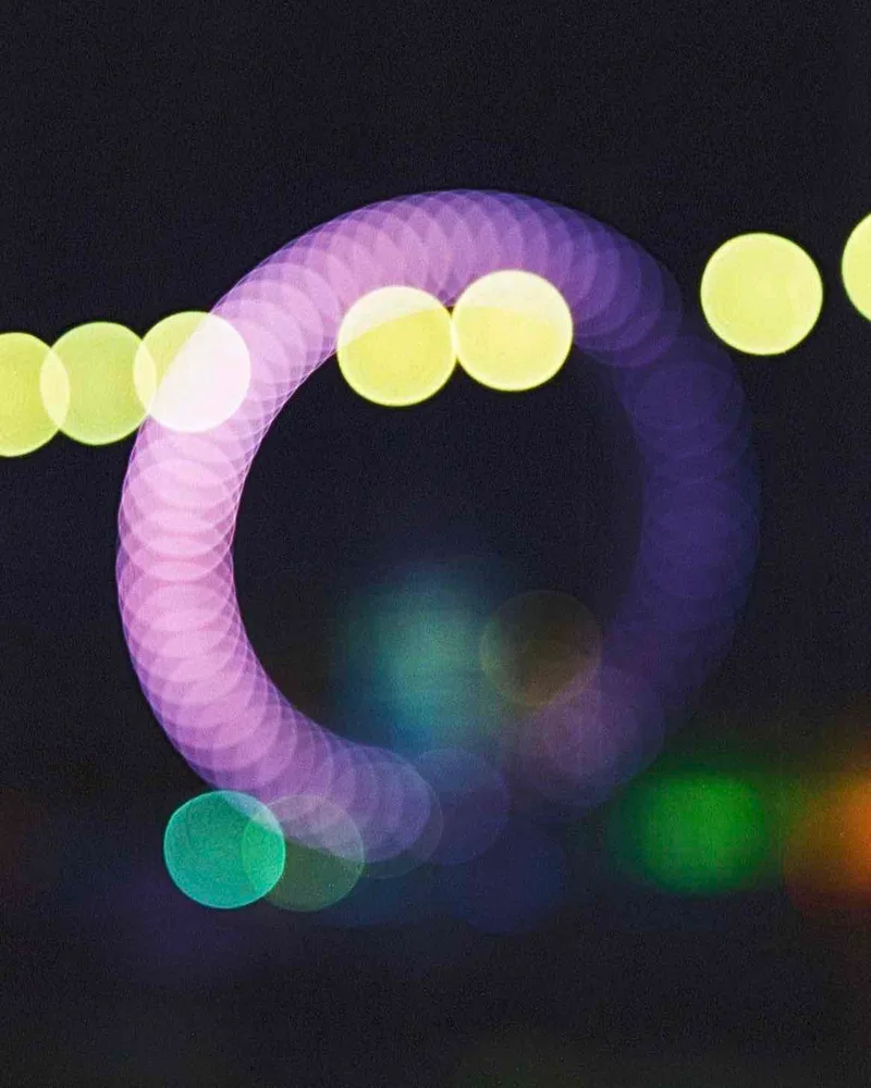 London Eye Bokeh shot on Cinestill 800T with a Canon EOS 1V, by Tom