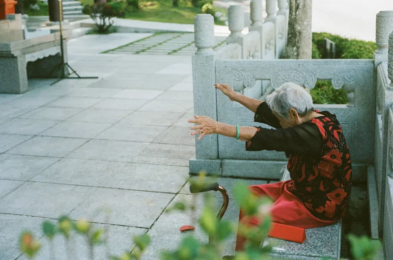 Lucky Throw shot on Portra 400 with a Canon AE1-P, developed at Filmpark Shanghai , by Kian