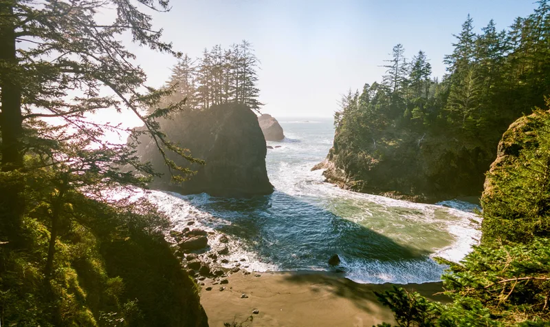 Secret Beach shot on Kodak Portra 400 with a Chinon CE-4s, developed at Conns Camera, by Annraoi Blaney