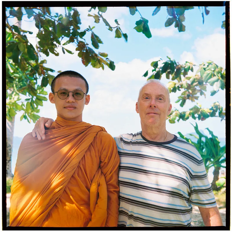 Father & Son shot on Kodak Portra 400 with a Yashica D, developed at theFINDlab, by Jason Haywood