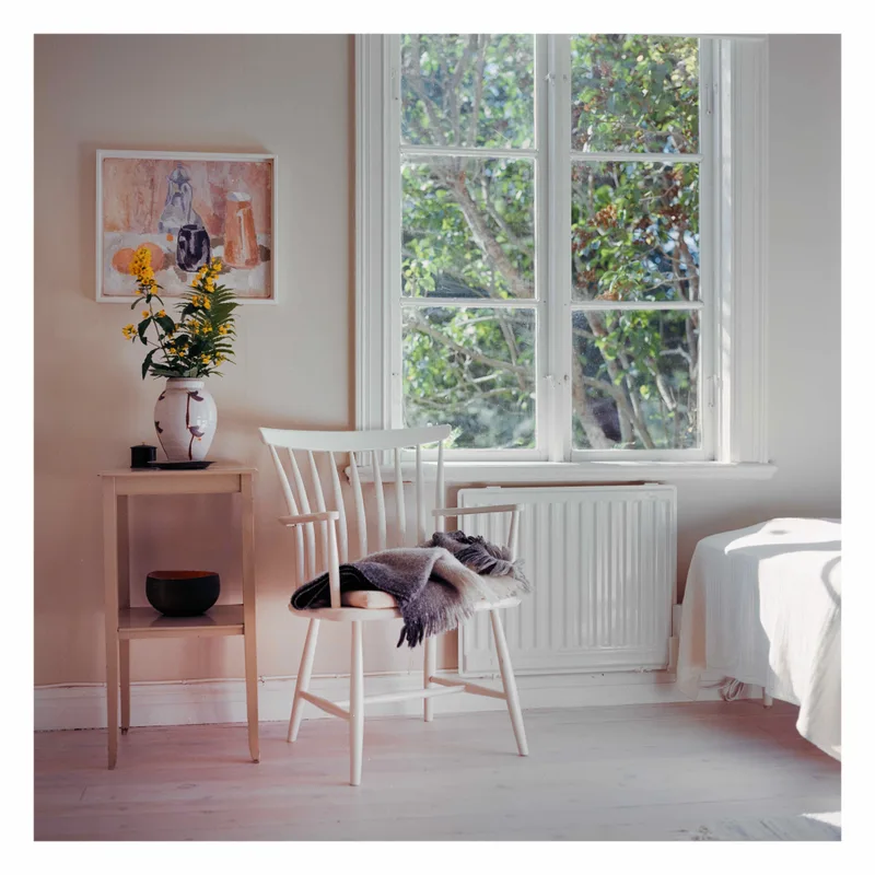 Unwind shot on Kodak Ektar 100 with a Hasselblad 500C/M, developed at Gil Plaquet Photography, by Gil Plaquet