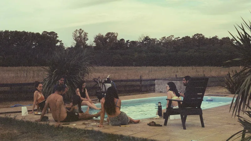 Film photo shot on Kodak Vision 3 500T with a Pentax SP1000, by Nahuel