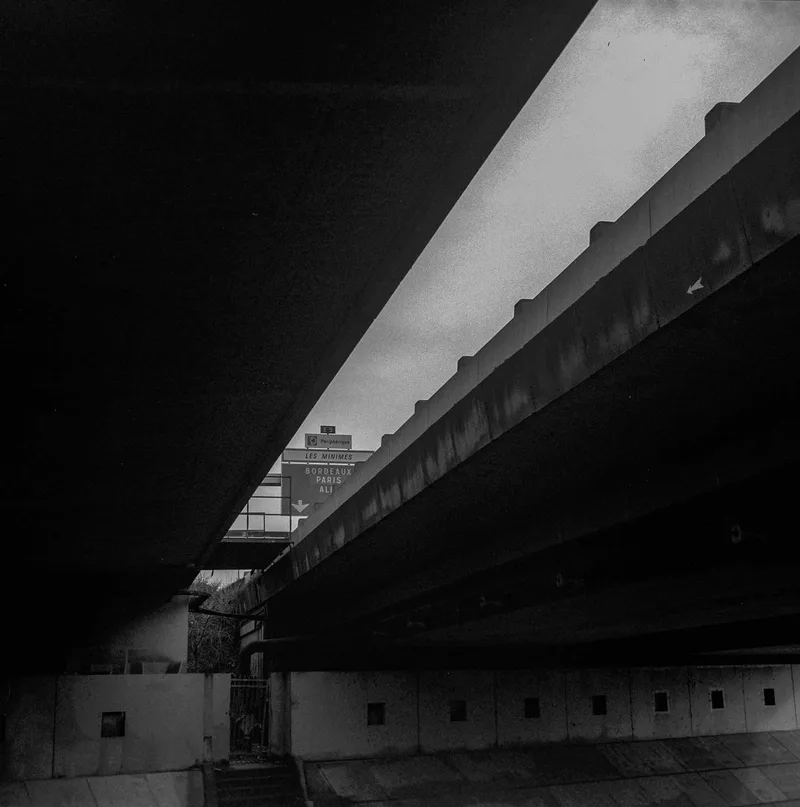 Under the rocade shot on Ilford Delta 400 with a Zeiss Ikon Ikonta 521/16, developed at Photo Signe Des Temps, by Paul
