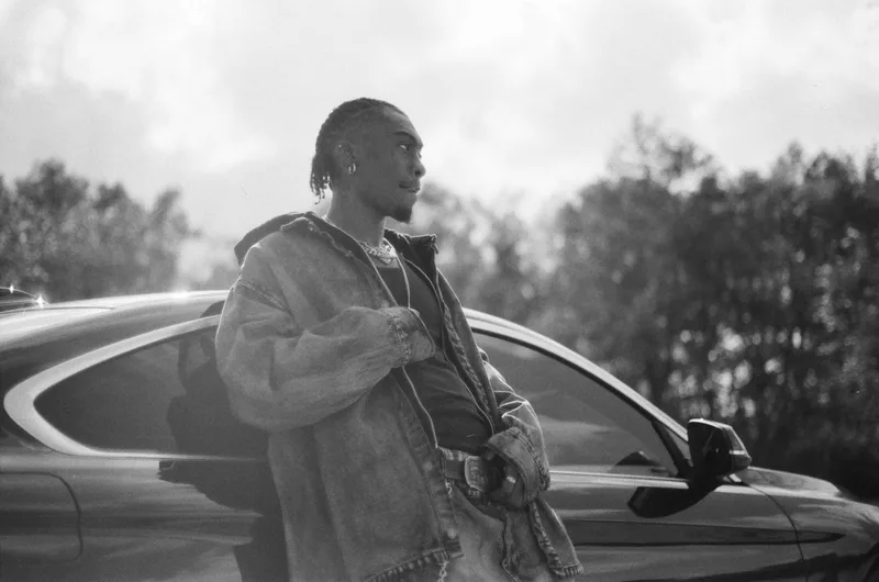 Chase shot on Arista EDU Ultra 400 with a Canon Rebel G, developed at Dunwoody Photo, by Mustafa Tikiwala