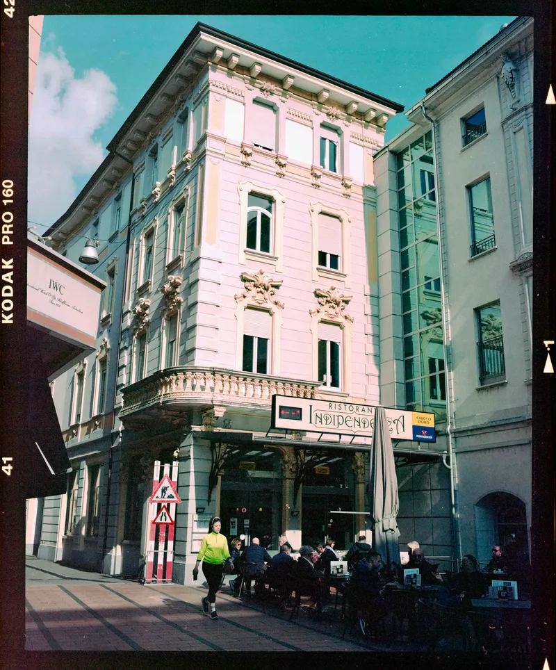 Chiasso shot on Kodak Ektacolor Pro160 with a Pentax 6x7 MLU, developed at Ars-imago, by Alessandro Benevento