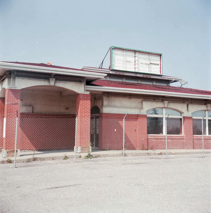 Abandoned Humpty’s shot on Kodak Portra 400 with a Yashica D, developed at McBain, by Brent