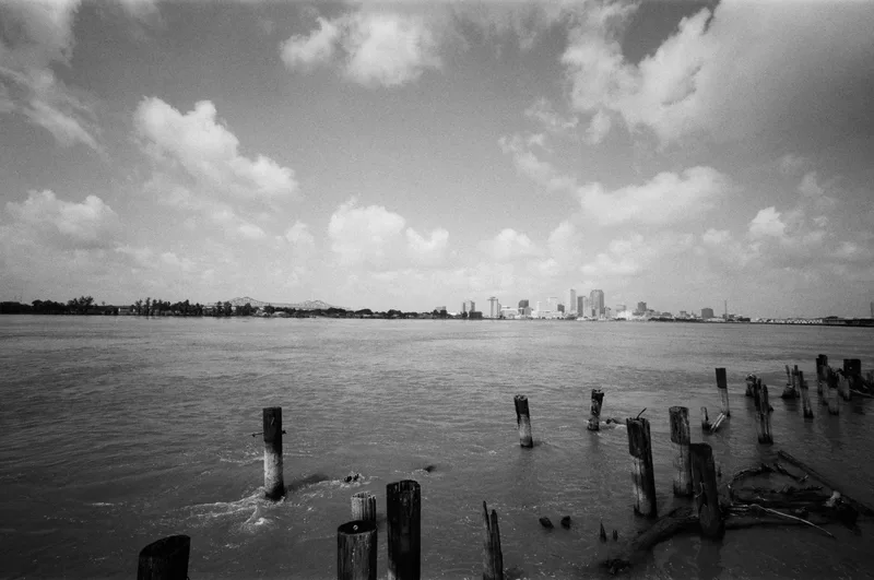 Wide lens, big river shot on Cinestill BWXX with a Voigtländer Bessa L, developed at The DarkRoom, by Ray
