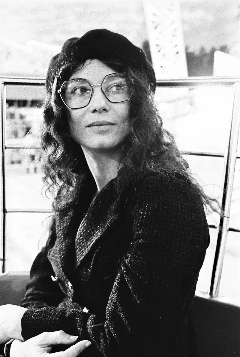 Audrey shot on Kodak Tri-X 400 with a Nikon F100, developed at Chroma Films, by Vincent Copié