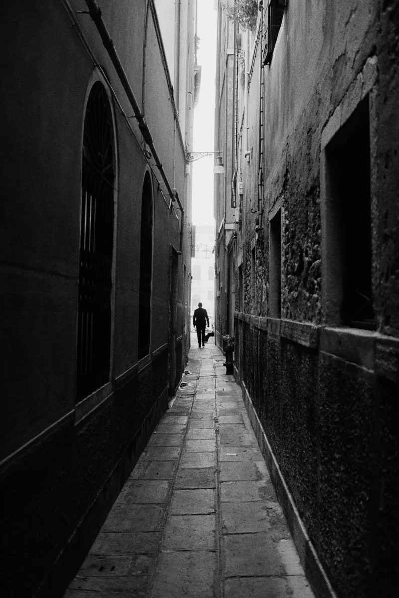 Alley shot on Kodak Tri-X 400 with a Leica M6 TTL 0.85, developed at Home / Self-Developed, by Jim Maher