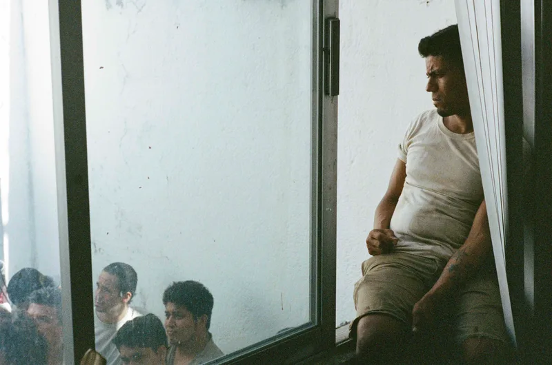 Film photo shot on Kodak Portra 400 with a Leica M6, developed at Samy’s Camera, by hunter