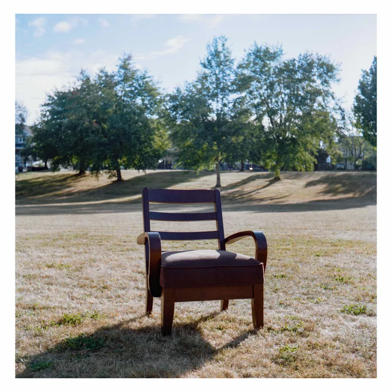 Take a Seat shot on Kodak Gold 200 with a Yashica A, developed at Jane’s Fotomat, by Simon