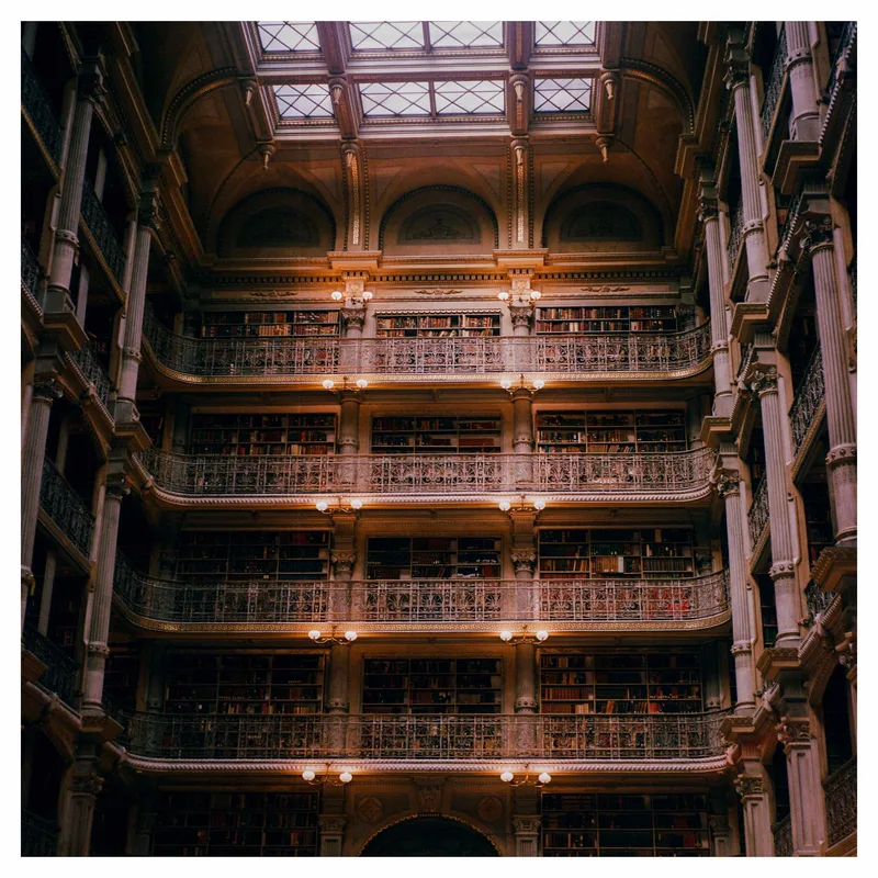 Film photo shot on Kodak Portra 400 with a Yashica Mat, by Kat
