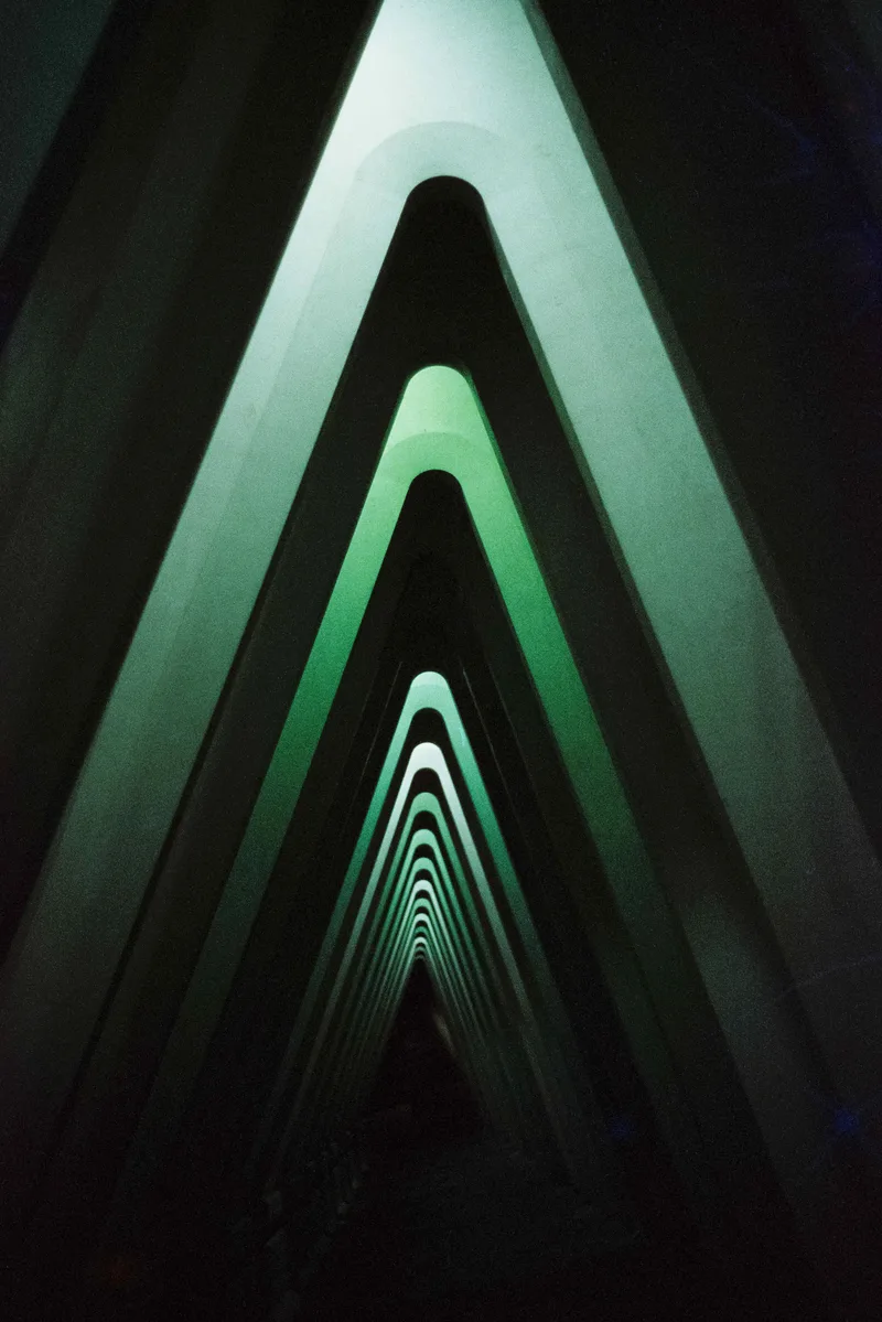The station shot on Reto Amber T800 with a Leica M6, developed at GrainyRoll, by Art.gentique