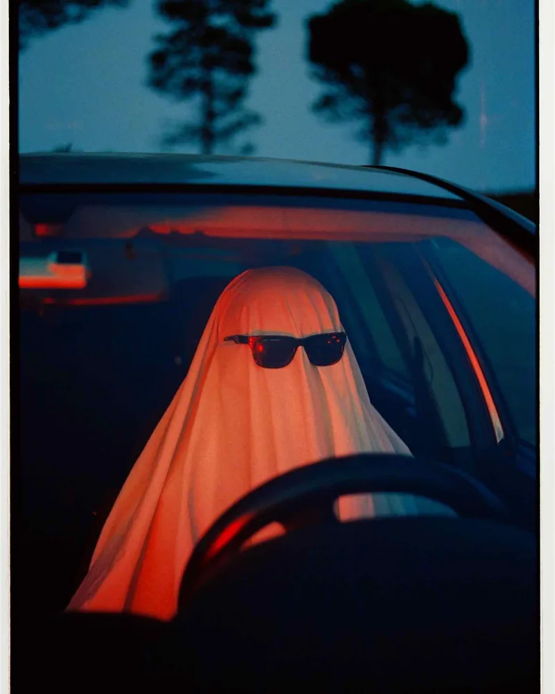 Haunted (but not so much) shot on Cinestill 800T with a Contax 167MT, developed at Carmencita Lisboa, by Samuel Ferreira
