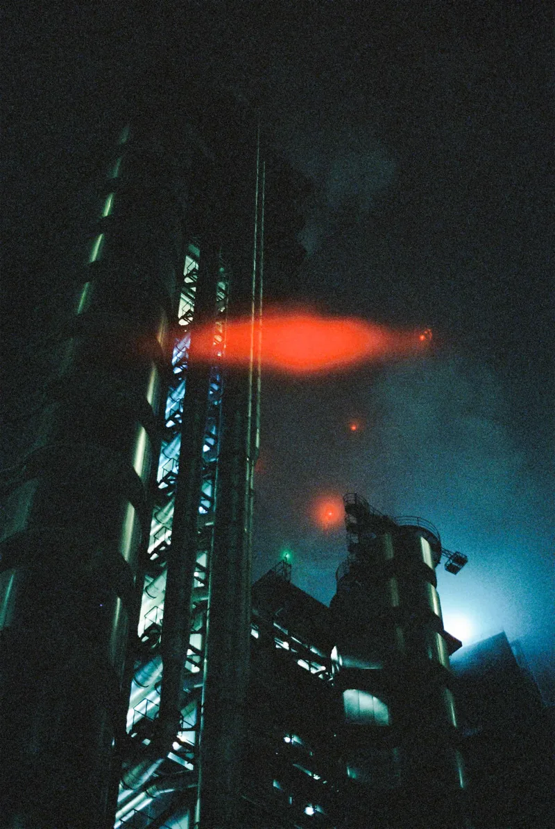 Welcome to Gotham City shot on Cinestill 800T with a Nikon F80, developed at Southsun, by Jan