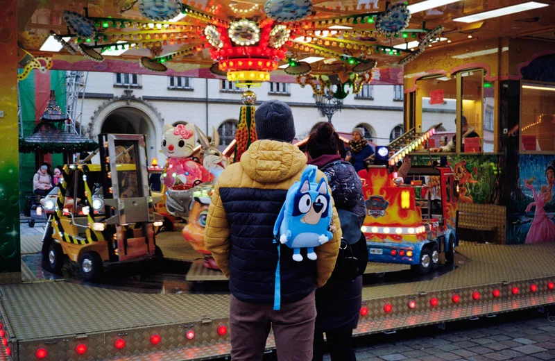 Christmas Market shot on Kodak Gold 200 with a Ricoh AF-5, developed at Pod Dachem, by Nanette
