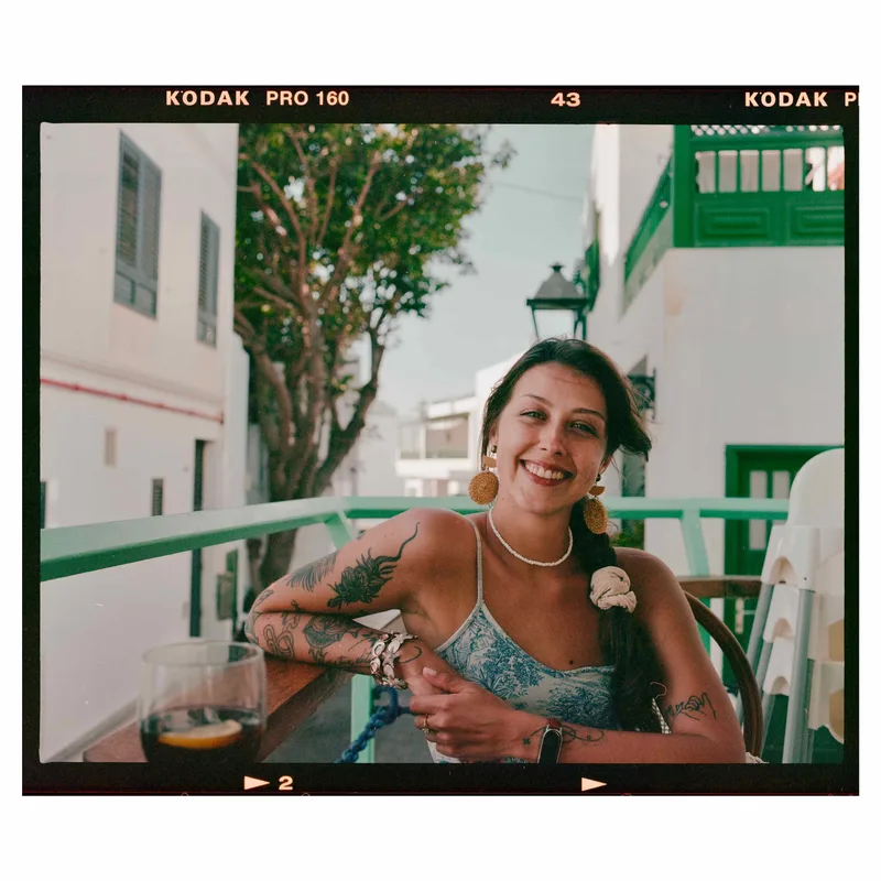 Happy baby shot on Kodak Ektacolor Pro160 with a Pentax 6x7 MLU, by Alessandro Benevento