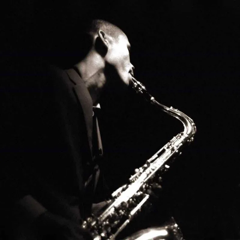 Jazz aint dead, it just smells funny shot on Ilford HP5 with a Fuji GA645, by Bådde Sundqvist