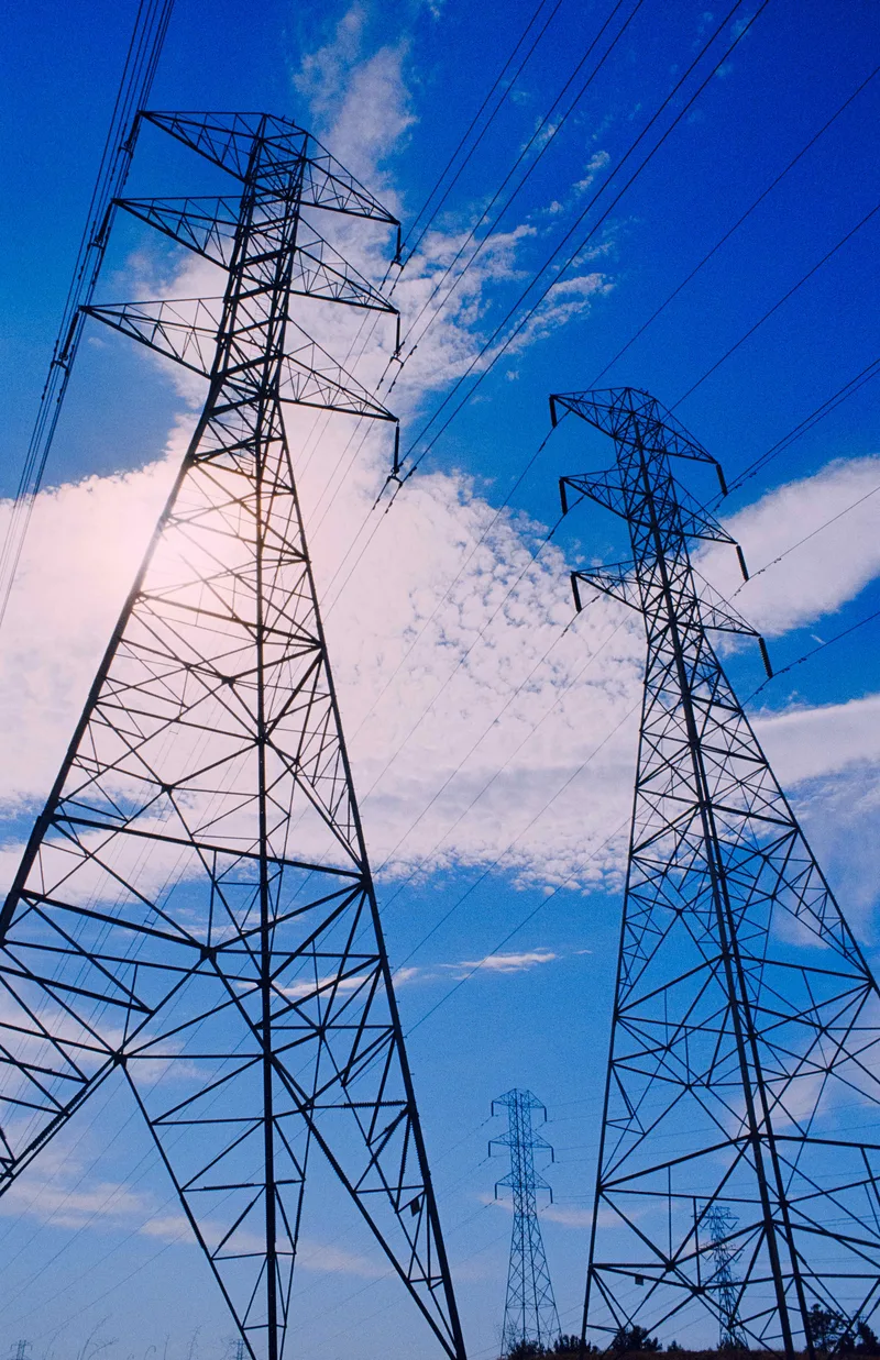 Electric Giants shot on Kodak UltraMax 400 with a Nikon F, developed at Dwayne's Film Lab, by Zefram Marks