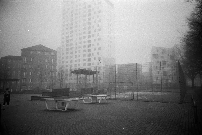 Un hiver à Bruxelles shot on Rollei RPX 400, developed at Les Photos du Faubourg, by Catalina
