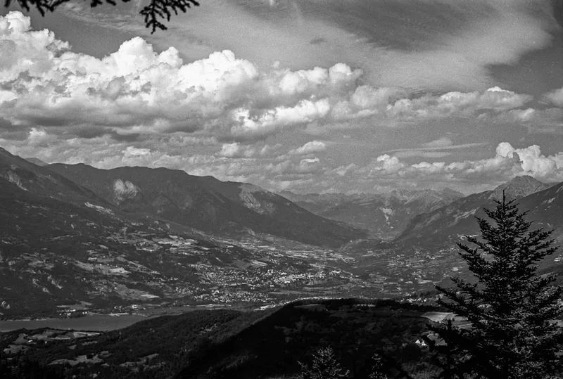 Mountains shot on Adox HR-50 with a Minolta XD-7, developed at Home / Self-Developed, by Fabb.
