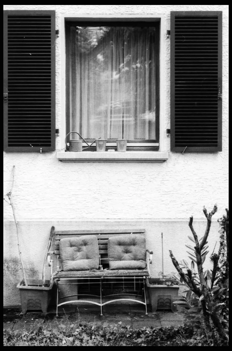 Film photo shot on Ilford Kentmere Pan 200 with a Nikon FM2n, developed at DM Fotoparadies, by Frank