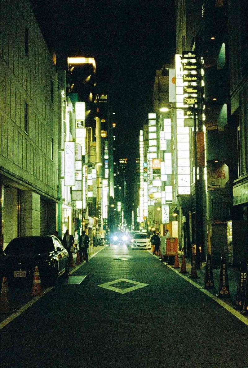 Ginza "expired" shot on Ilford Ilfocolor 100 with a Olympus OlympusPEND, developed at Sakuraya Photography Lab, by $ickdude