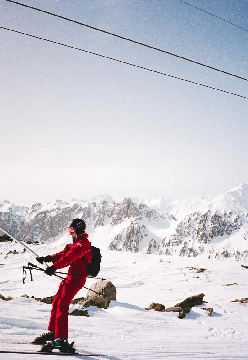 ⛷️ shot on Kodak Portra 160 with a Pentax 17, by 400grains