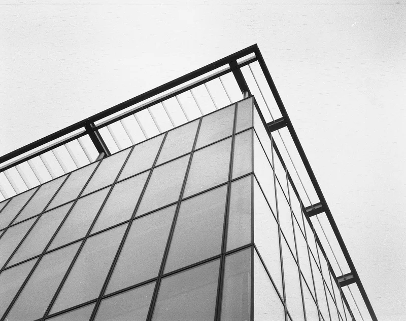 Quartermile shot on Foma RetroPan 320 Soft with a Zenza Bronica GS-1, by Matt