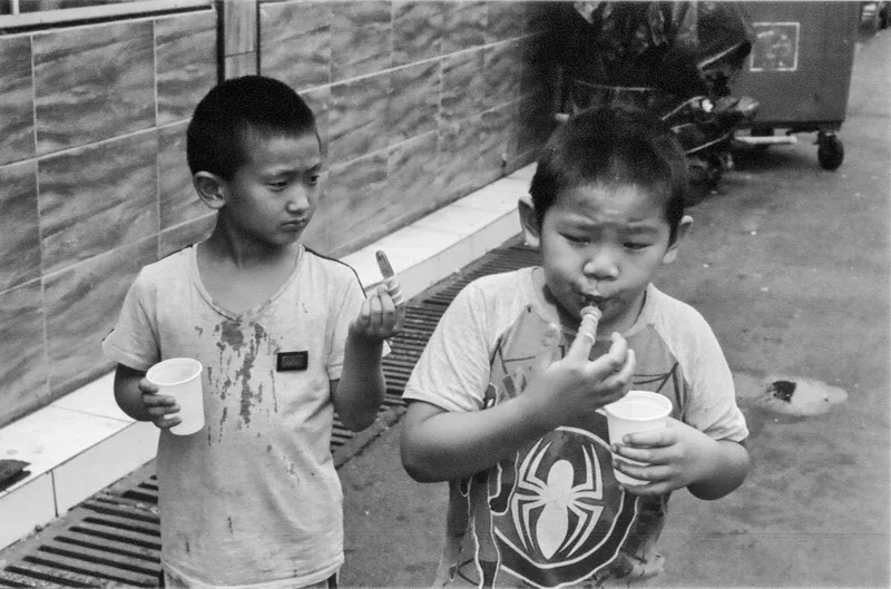 To be or not to be shot on Kodak T-Max 400 with a Nikon N50, developed at Cine foto JM, by Luc Santo