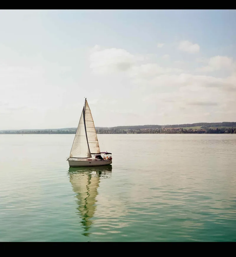 Lake of constance shot on Kodak Ektar 100 with a Zenza Bronica SQ, developed at Urbanfilmlab, by Christian Rüster