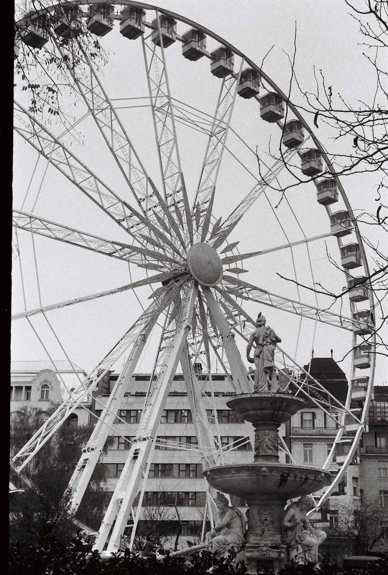 Old looking at new shot on Ilford HP5 Plus 400 with a Zorki 4, by Gab