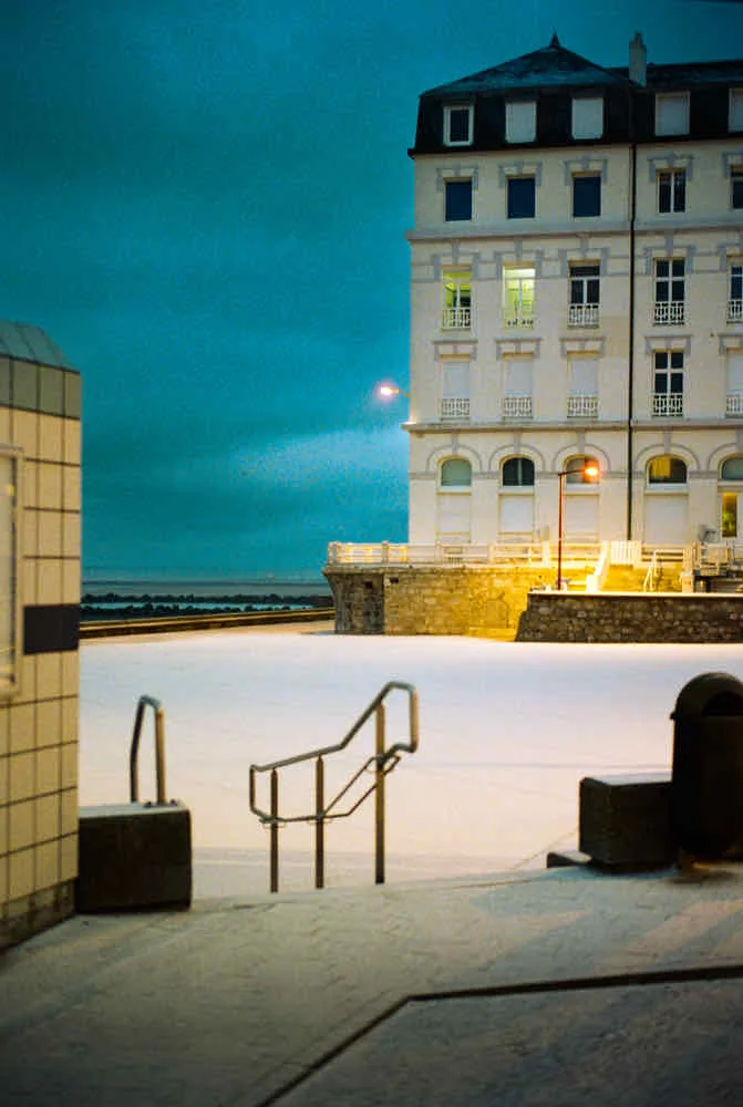 Nuit Opale #1 shot on Lomography CN 800 with a Leica M2, by Raynald
