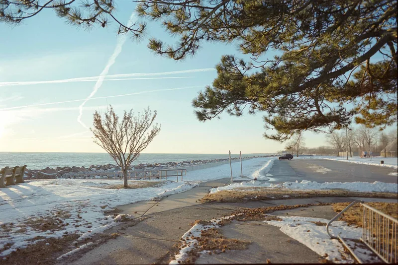 Film photo shot on Fujifilm Eterna Vivid 160T with a Nikon F2, developed at Home / Self-Developed, by Scott Zempel