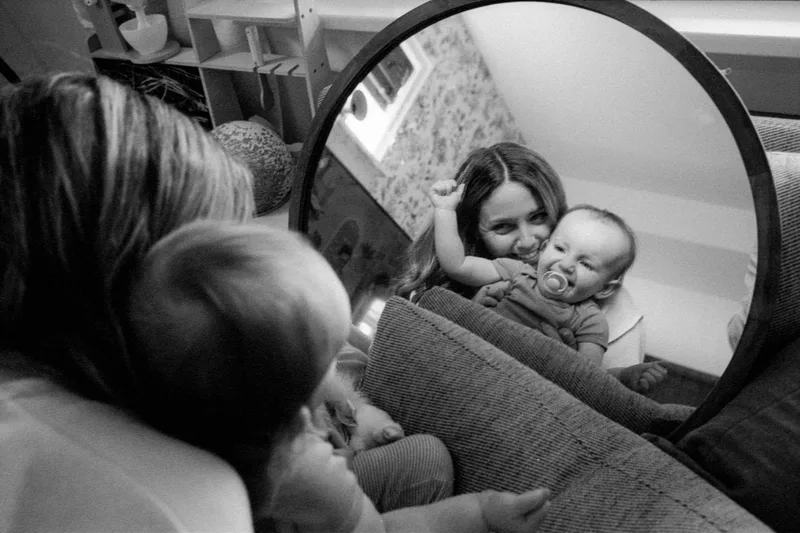 Film photo shot on Kodak Tri-X 400 with a Leica M4-P, developed at Photo Master, by Sumsy