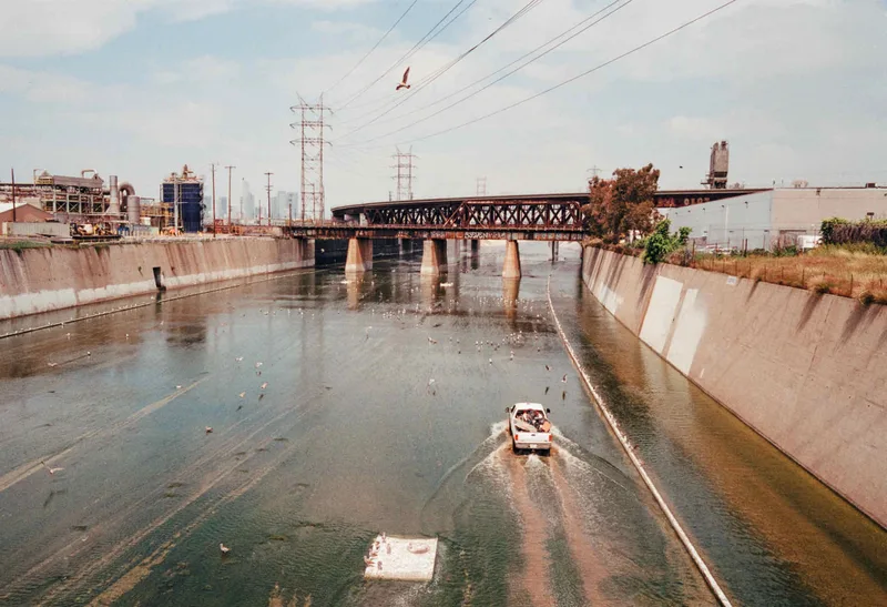 LA River 3 shot on Kodak Gold 200 with a Zeiss IkonZM, developed at Last Good Film Lab, by Mike Ginn