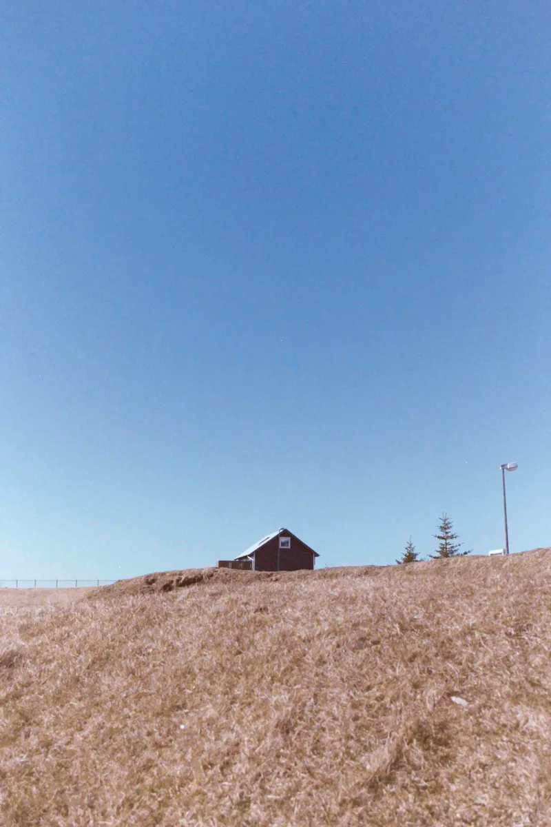 A little house shot on Konica Impresa with a Canon T50, by Nico