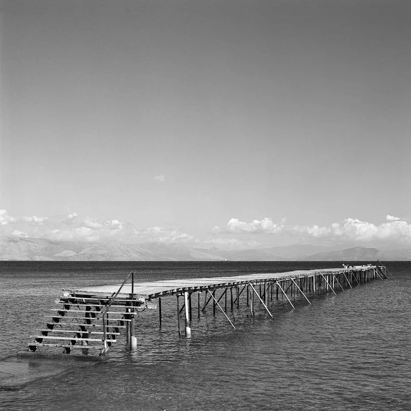 Corfu - Képkupa shot on Ilford XP2 Super 400 with a Hasselblad 503CW, developed at Prolab Fotofachlabor GmbH, by Michael