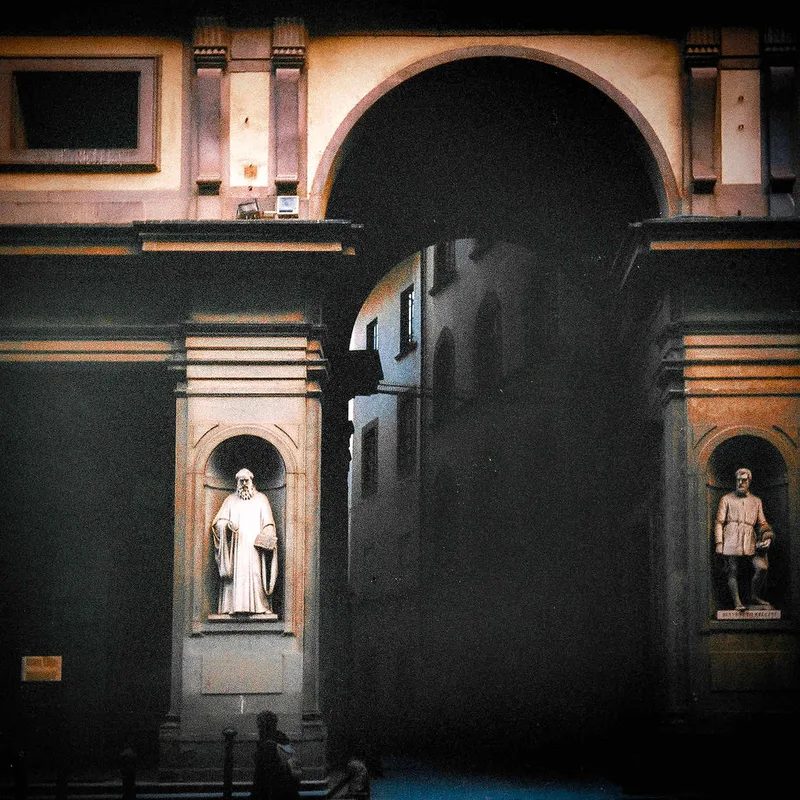Florence, Italy shot on Harman Phoenix 200 with a Yashica C, developed at Print Refinery, by Tom