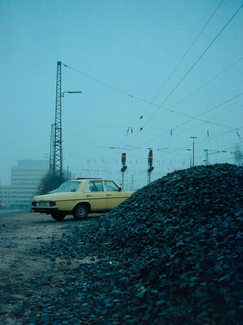 Film photo shot on Orwo Wolfen NC200 (pre production) with a Minolta Hi-Matic AF2, developed at Cameradealer, by Mattia