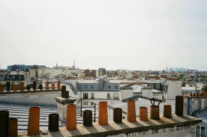 sur les toits shot on Kodak Portra 400 with a KonicaMinolta Zoom130CDate, developed at The DarkRoom, by stacey vandas