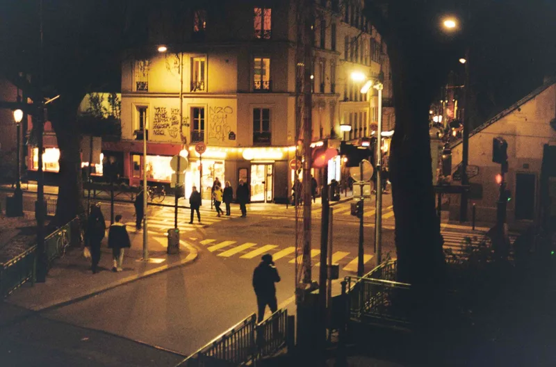 Canal Saint Martin at night shot on Kodak Gold 200 with a Canon AE-1, developed at Kodak Express Grands Boulevards, by Jen